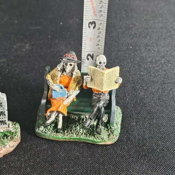 Lemax Spooky Town Google Hot Dog Vendor & Really Late Train Figurines Set Of 2 - Picture 10 of 12